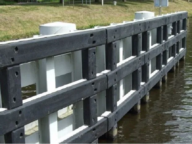 Dock Marine HDPE puutavara